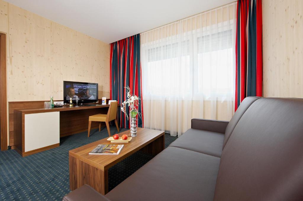 Mt Hotel Zeltweg Pokoj fotografie